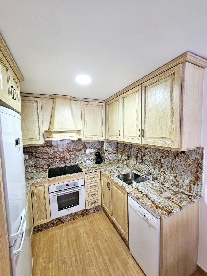 Pandora City Center Apartment Аликанте Екстериор снимка